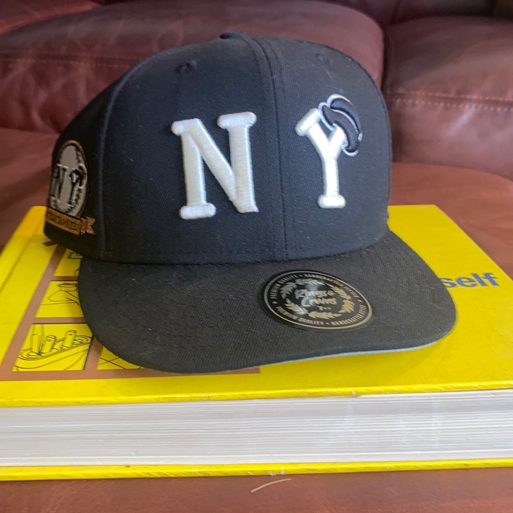 Black NY Yankees Fitted
